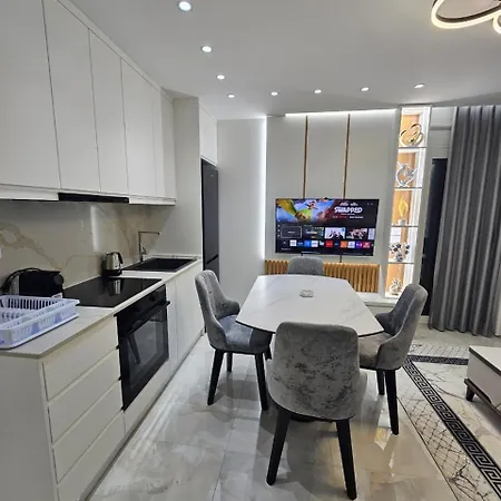 Amelia Luxury 4 *