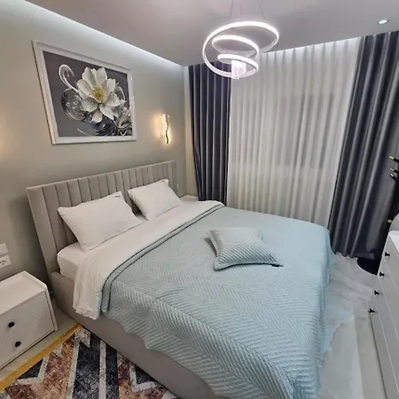 Amelia Luxury 4 *