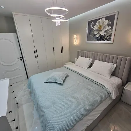 Amelia Luxury 4 Διαμέρισμα Φιέρι